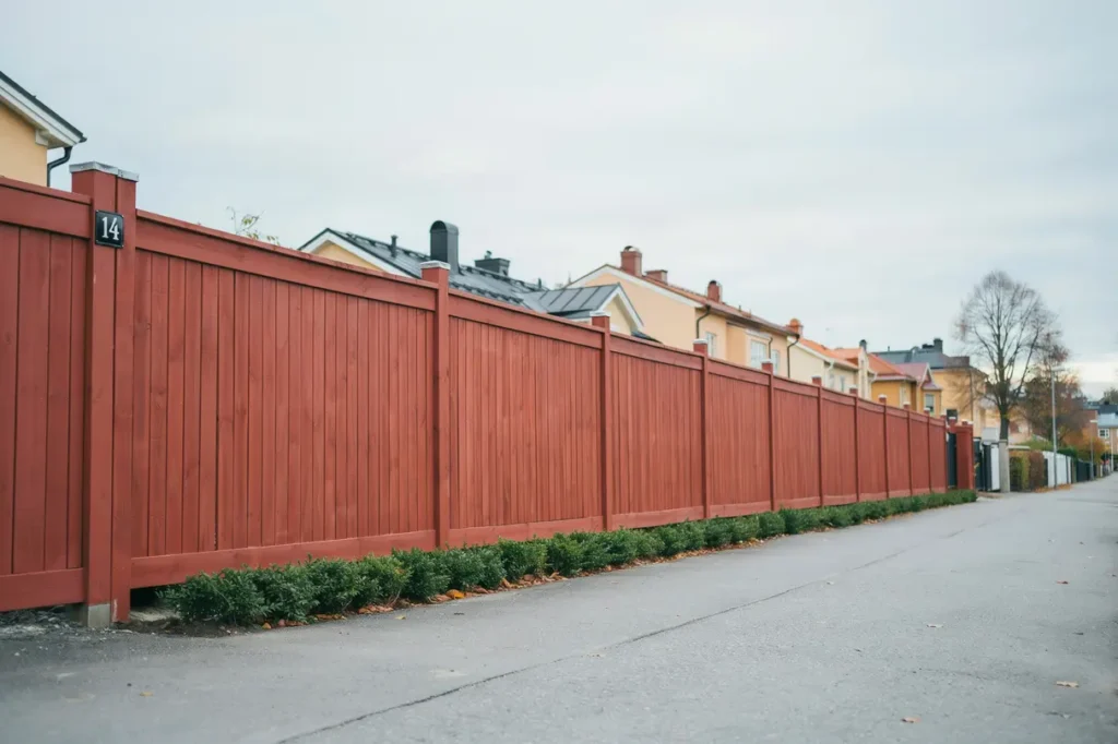 tr staket skrapades och m lades om f r h llbarhet i bromsten sp nga